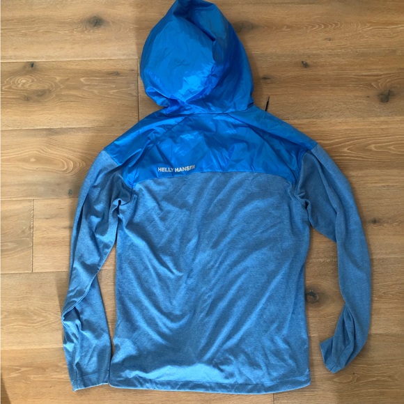 Men’s Helly Hansen Light Jacket - Picture 2 of 5